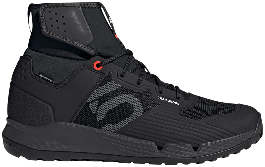 Five Ten Trailcross GTX Flat Shoes - Men's Core Black / Gray / Solar Red 12