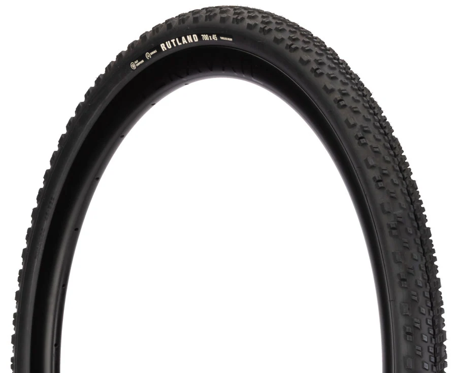 Teravail Rutland Tire - 700 x 40 Tubeless Folding BLK Durable Fast Compound